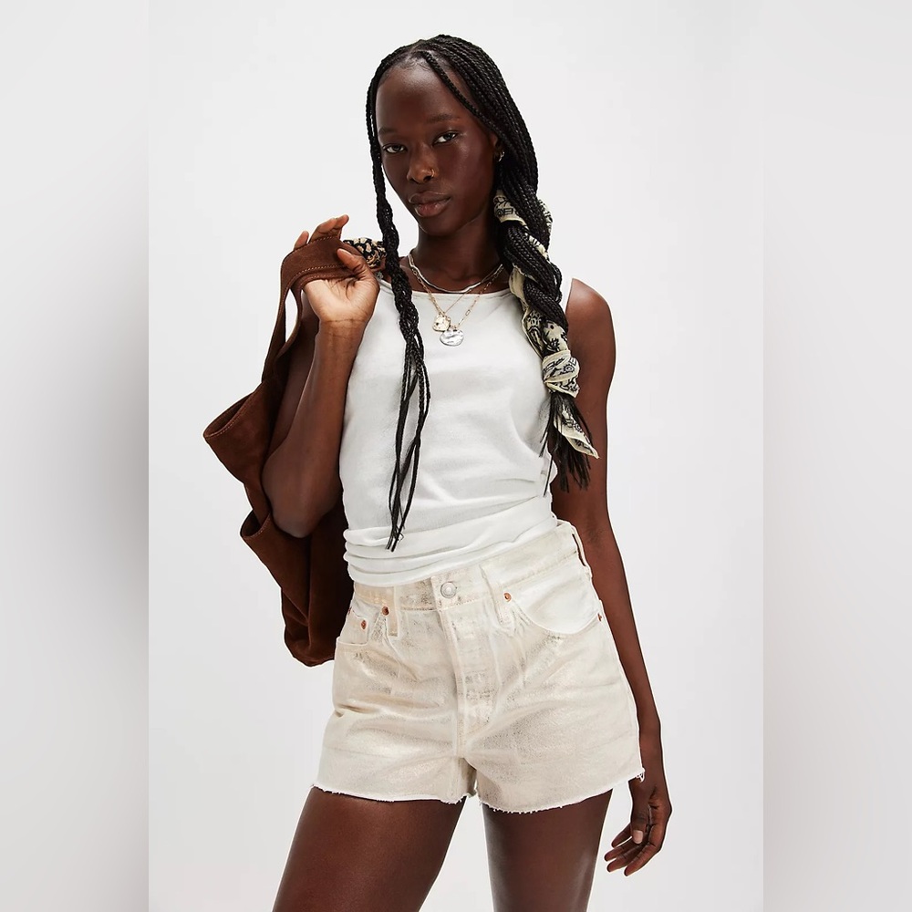 Levi's 501 ORIGINAL FIT HIGH RISE WM’s SHORTS Color Luminary off white 32